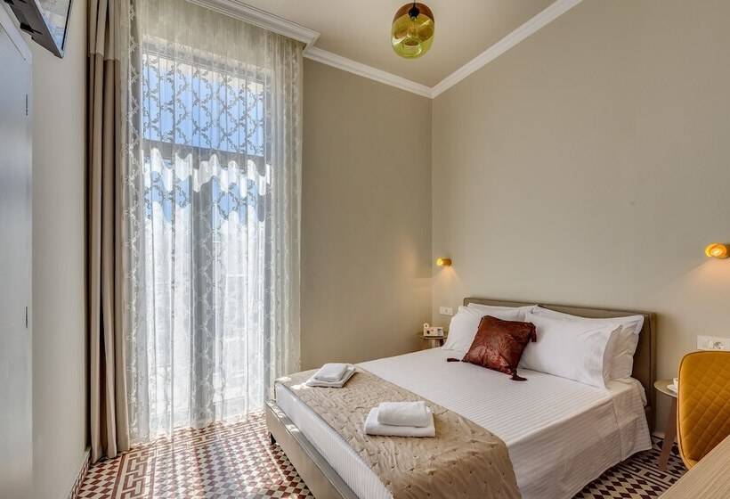 غرفة إقتصادية, Mosaic