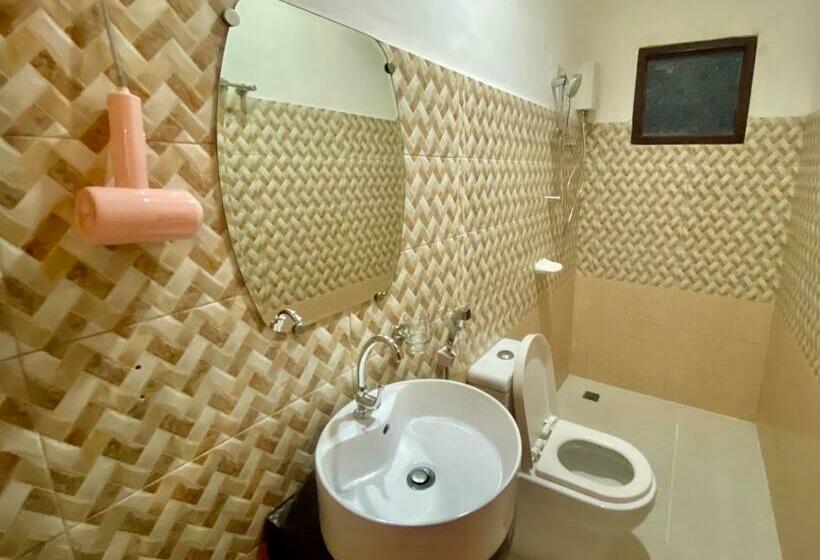 اتاق استاندارد با تخت بزرگ, Sophias Beach Guest House