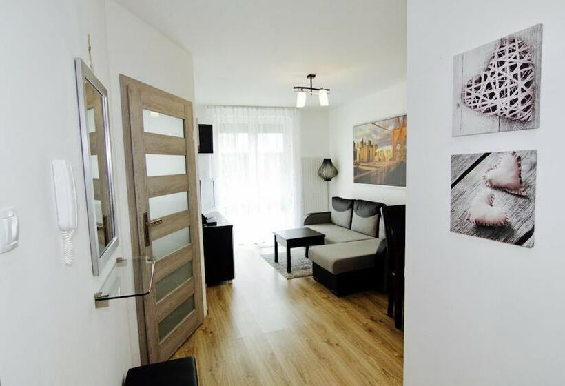 آپارتمان 1 خوابه, Golden Sun Apartments    Bursztynowe