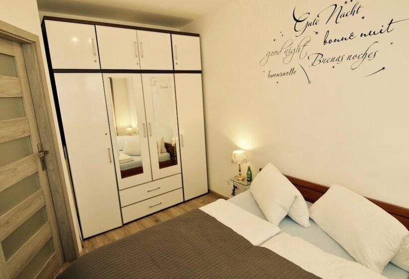 آپارتمان 1 خوابه, Golden Sun Apartments    Bursztynowe