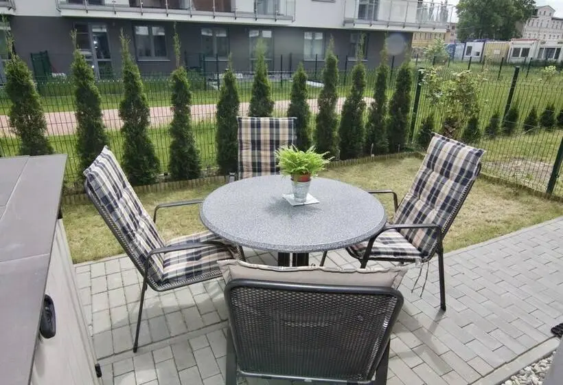 آپارتمان 1 خوابه, Golden Sun Apartments    Bursztynowe
