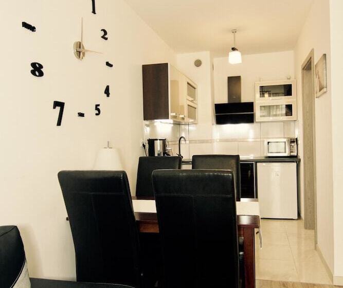 آپارتمان 1 خوابه, Golden Sun Apartments    Bursztynowe