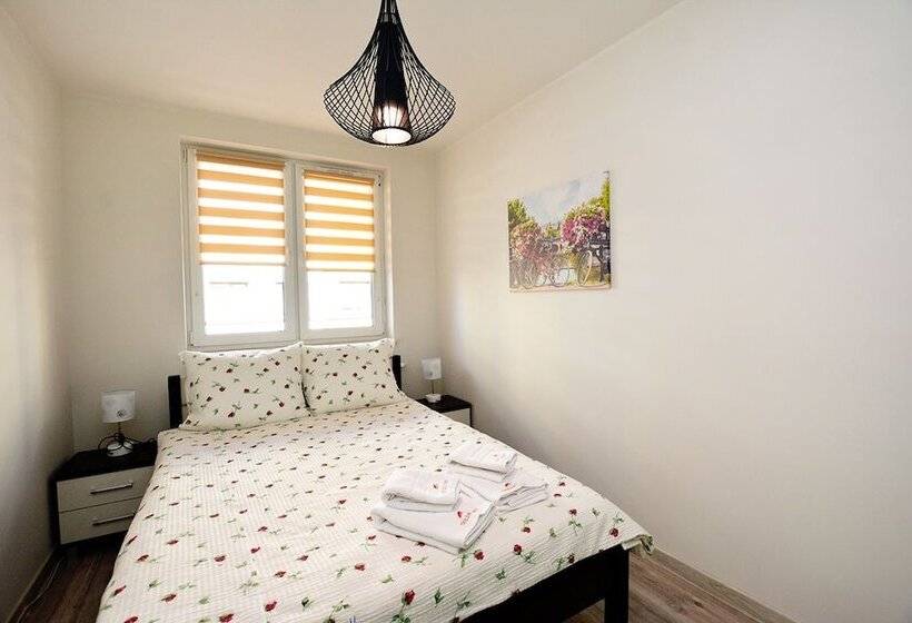 آپارتمان 1 خوابه, Golden Sun Apartments    Bursztynowe
