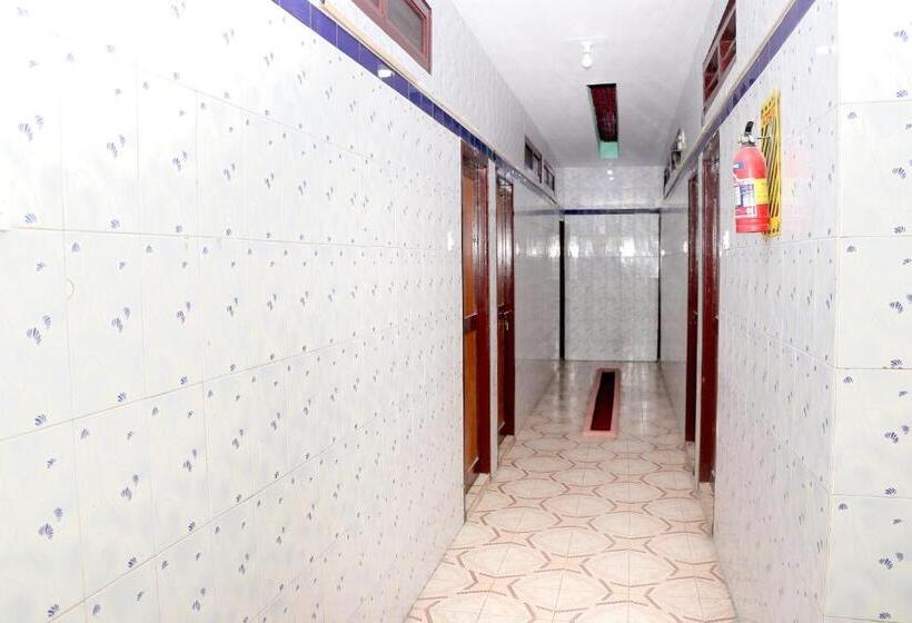 Ekonomiskt Enkelrum, Siu Mansion