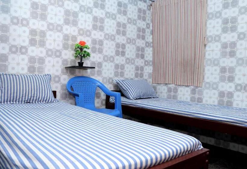 Ekonomiskt Trippelrum, Siu Mansion