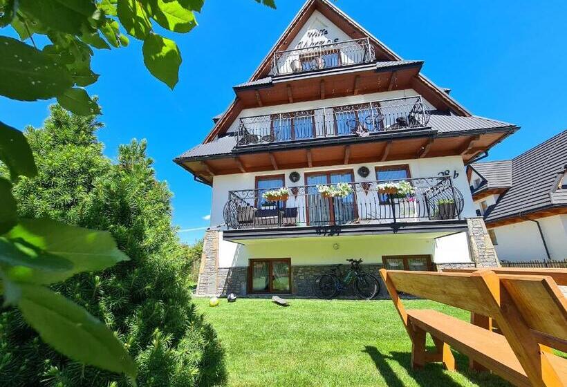 اتاق استاندارد چهار تخته, Willa Wrzos