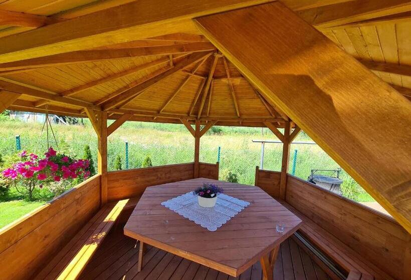 اتاق استاندارد چهار تخته, Willa Wrzos