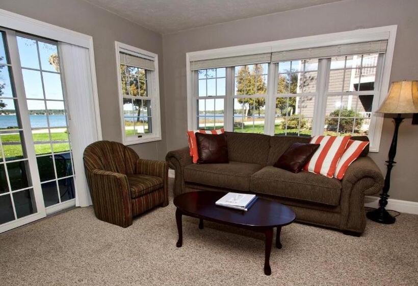 غرفة قياسية مطلّة علي البحيرة, Baileys Harbor Yacht Club Resort