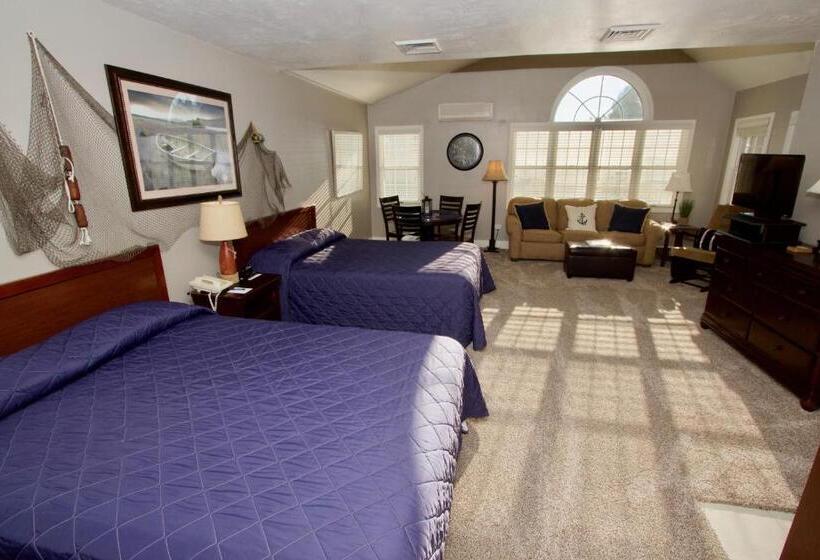 غرفة ديلوكس مزودة بشرفة, Baileys Harbor Yacht Club Resort