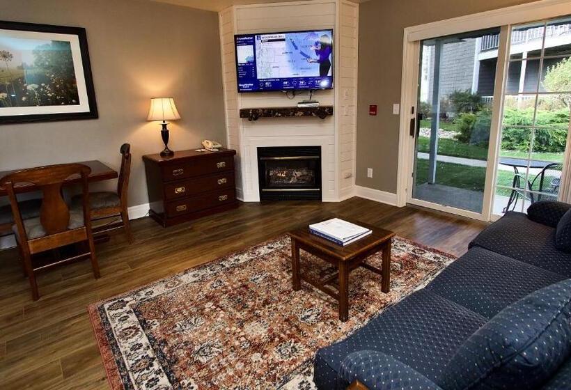 غرفة ديلوكس, Baileys Harbor Yacht Club Resort