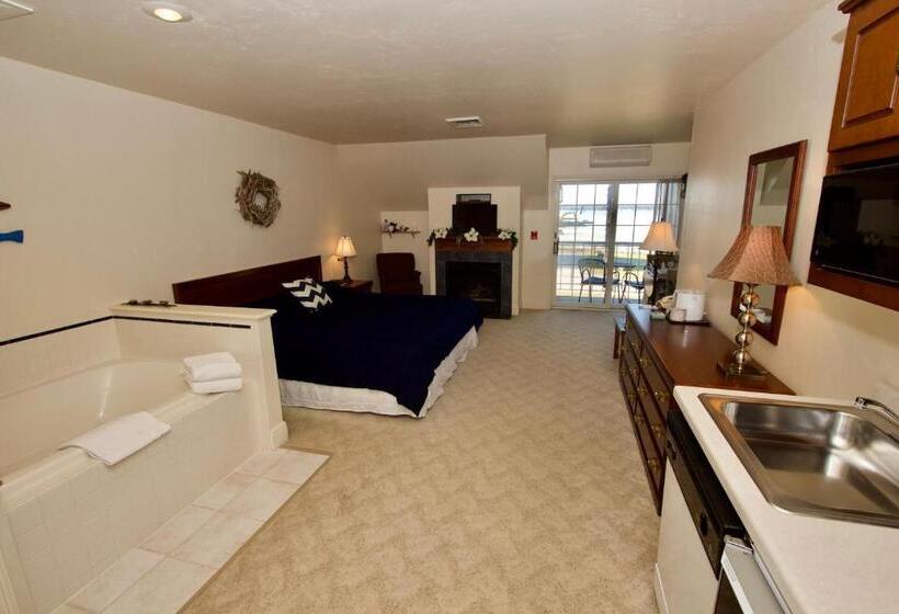 غرفة سوبيريور سرير كينج, Baileys Harbor Yacht Club Resort