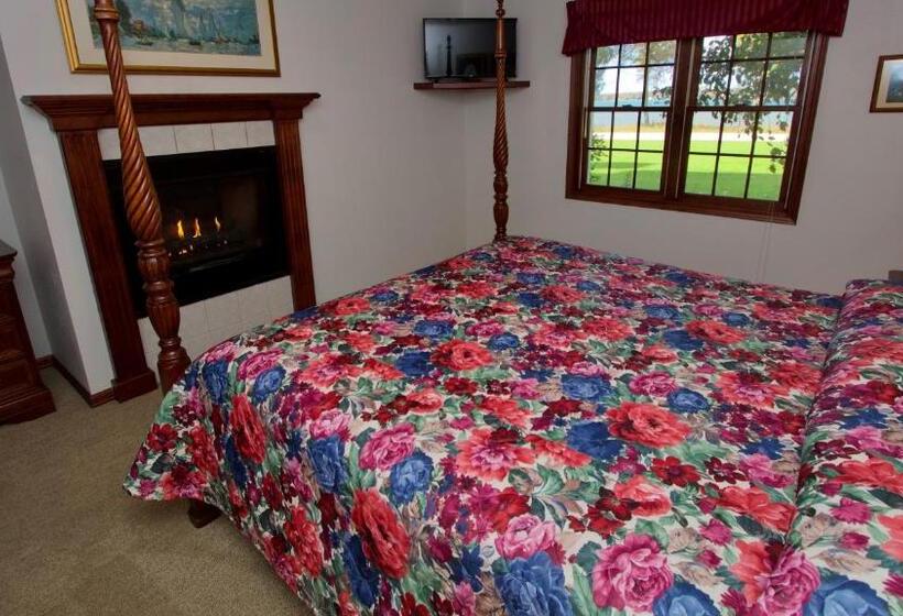 جناح سوبيريور, Baileys Harbor Yacht Club Resort