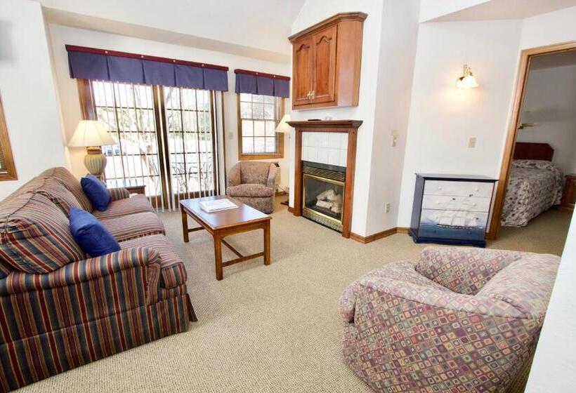 Family Suite, Baileys Harbor Yacht Club Resort