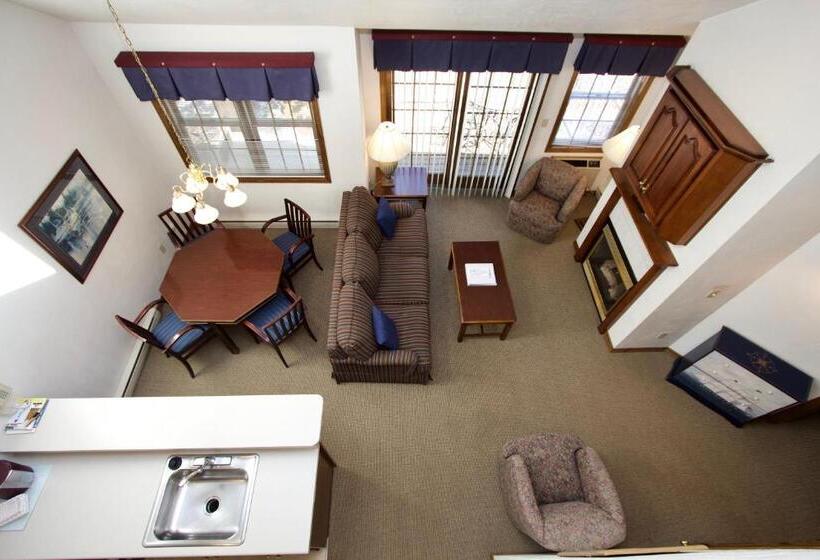 جناح عائلي, Baileys Harbor Yacht Club Resort