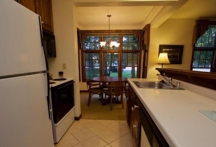 Люкс 2 Спальни, Baileys Harbor Yacht Club Resort