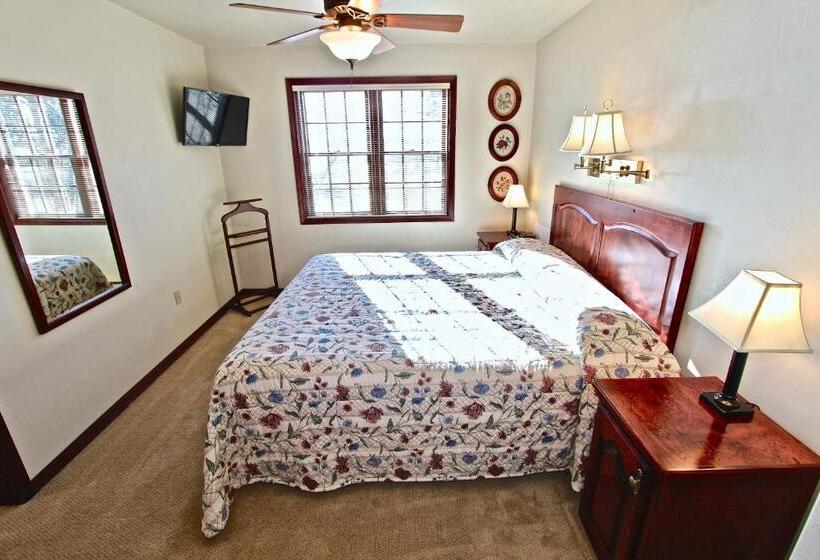 جناح سرير كينج, Baileys Harbor Yacht Club Resort