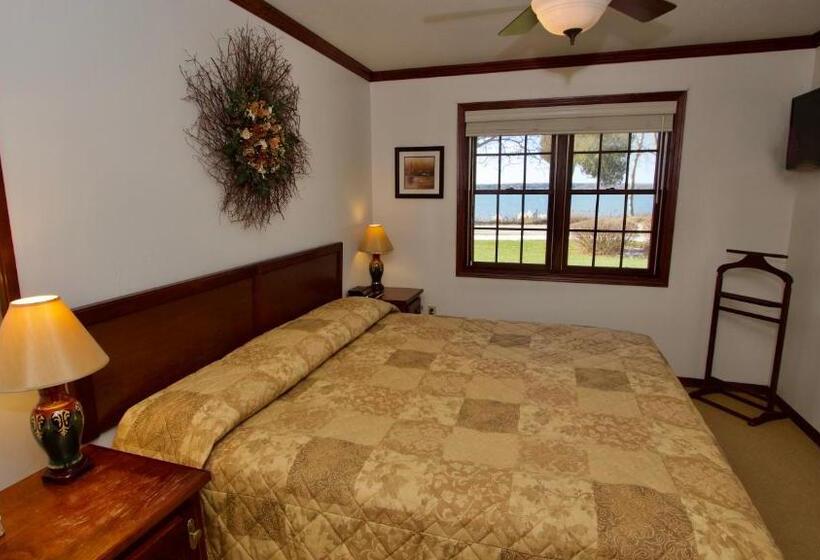 جناح سرير كينج, Baileys Harbor Yacht Club Resort