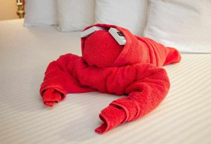 חדר משפחתי, Bar Harbor Motel