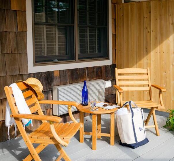 带大床的标准间, Baron S Cove