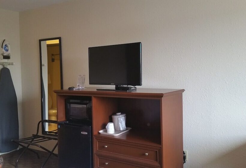 חדר סטנדרט שתי מיטות זוגיות, Baymont By Wyndham Tuscola