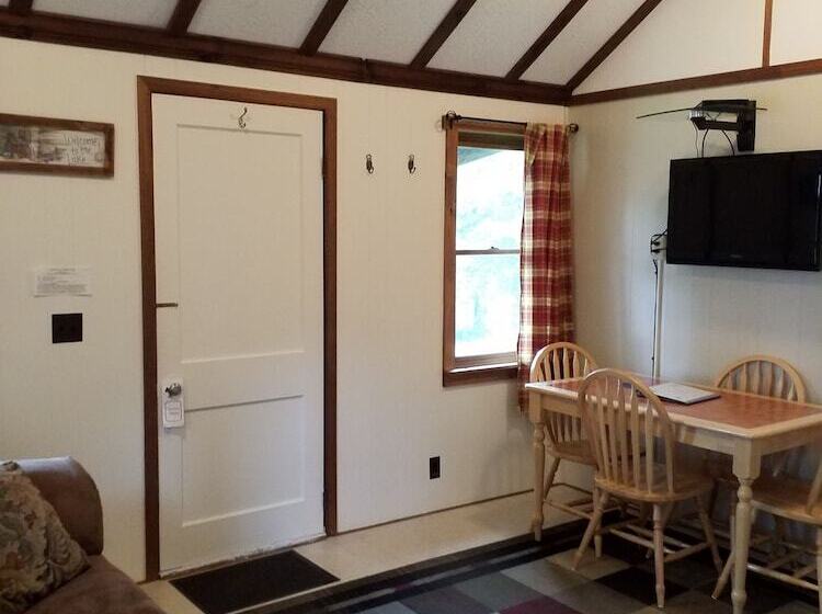 2间卧室的房子, Bayside Inn & Marina