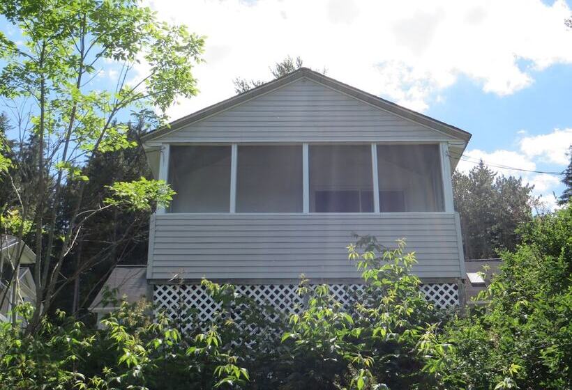 2间卧室的房子, Bayside Inn & Marina