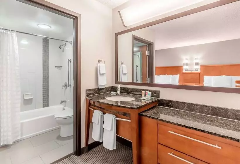 اتاق استاندارد با 2 تخت دوبل, Hyatt Place Charlotte Airport Billy Graham Parkway
