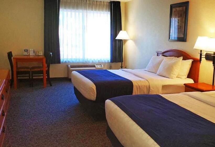 Номер Стандарт, Magnuson Grand Pikes Peak