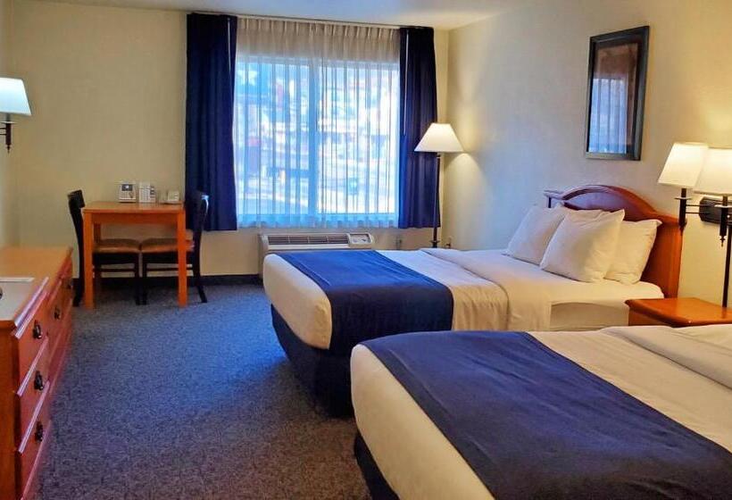 Номер Стандарт, Magnuson Grand Pikes Peak