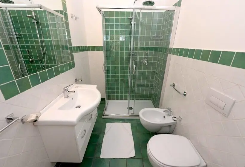 سوئیت با بالکن, Residenza Gargano