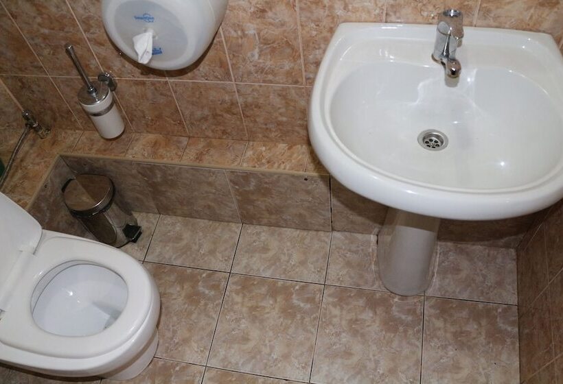 اتاق اکونومی, Gostiny Dvor Hotel   Hostel