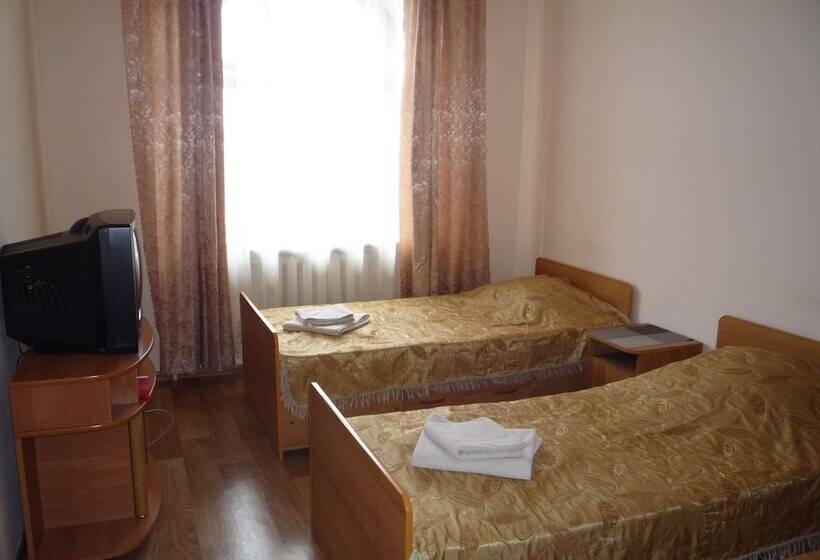 اتاق اکونومی, Gostiny Dvor Hotel   Hostel