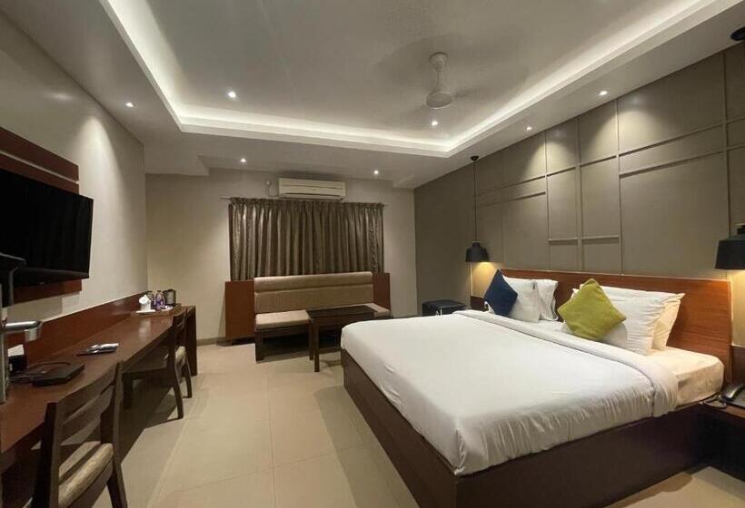 Семейный Номер Вид на Горы, Five Elements