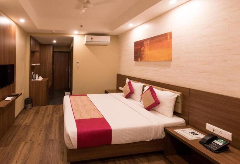 Camera Deluxe, Le Roi Digha