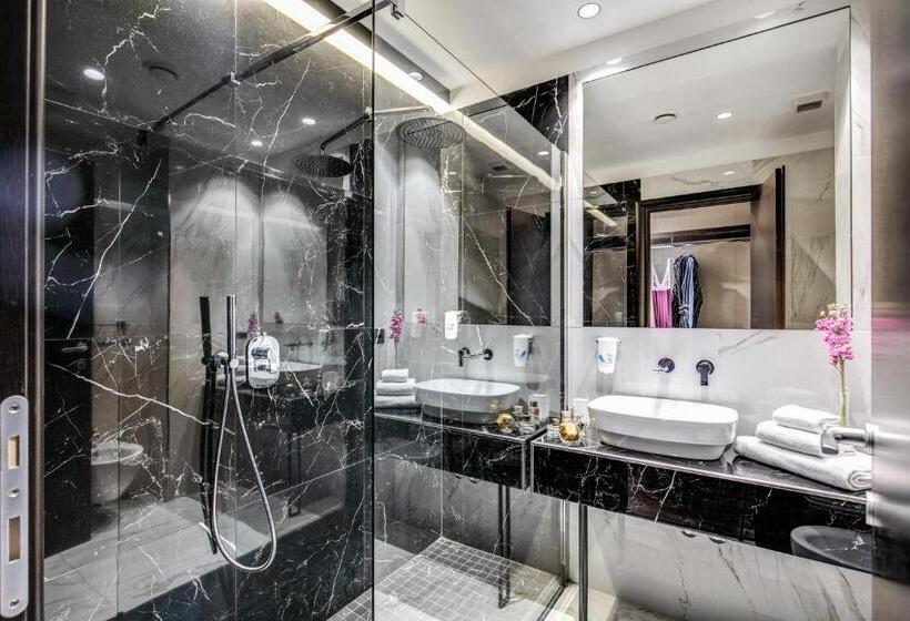 חדר דלוקס לשלושה, Piccola Navona Roof Garden