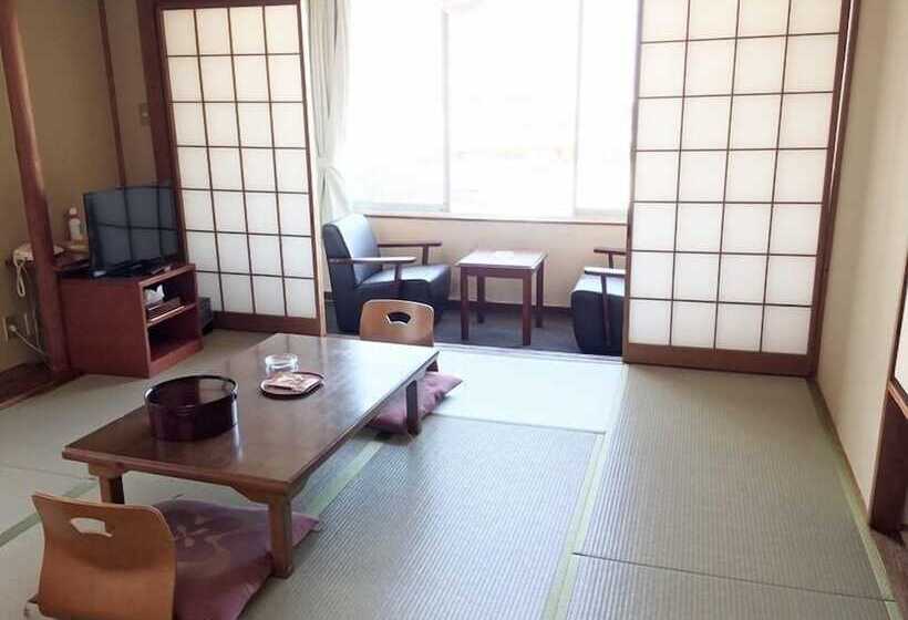 اتاق استاندارد با سرویس بهداشتی مشترک, Itoen Hotel Bekkan