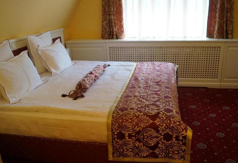 Люкс Повышенной Комфортности, Vila Economat