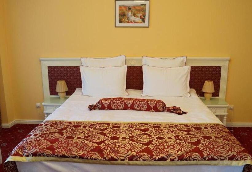 Люкс Повышенной Комфортности, Vila Economat