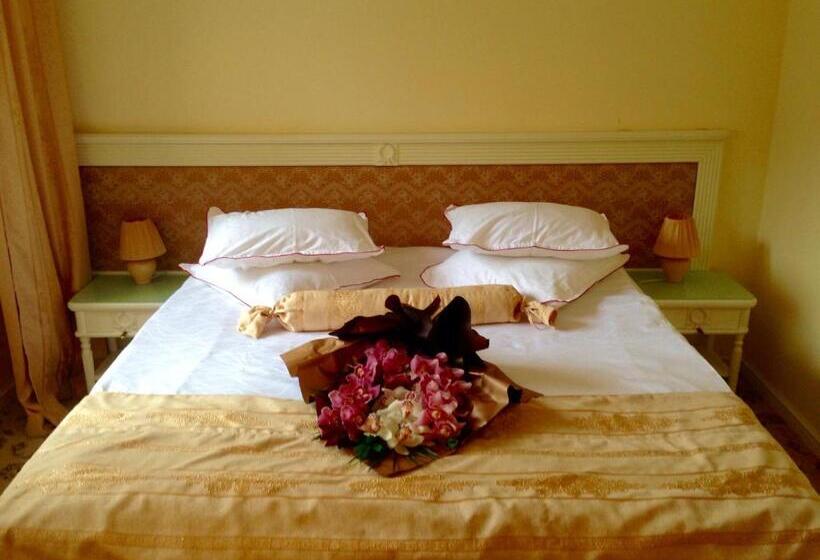 Люкс Повышенной Комфортности, Vila Economat