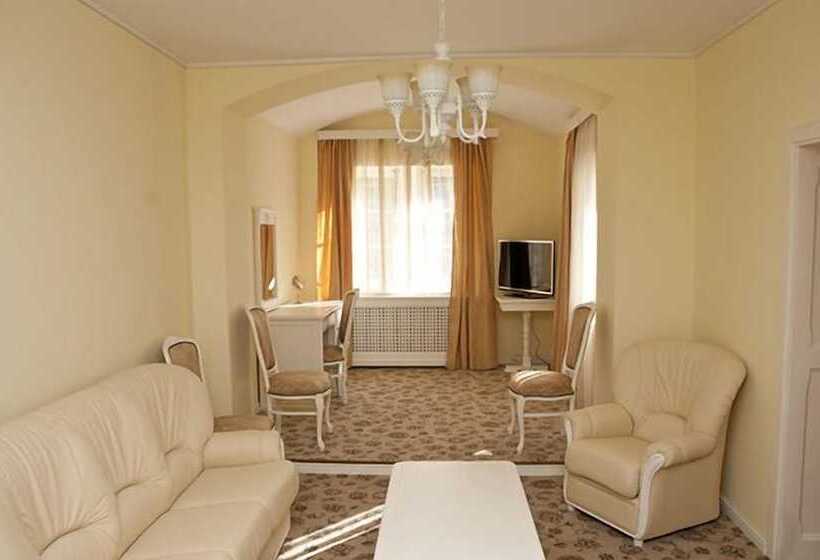 Люкс Повышенной Комфортности, Vila Economat