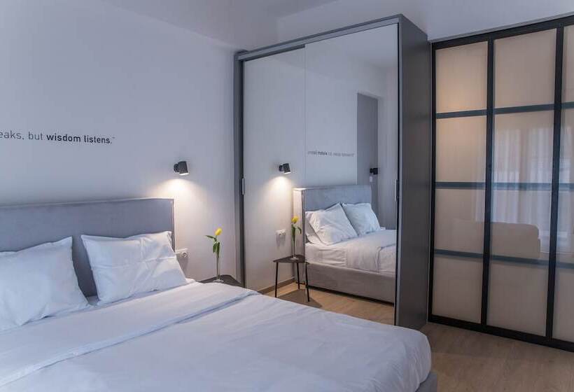 デラックススタジオ, Olympus Residence