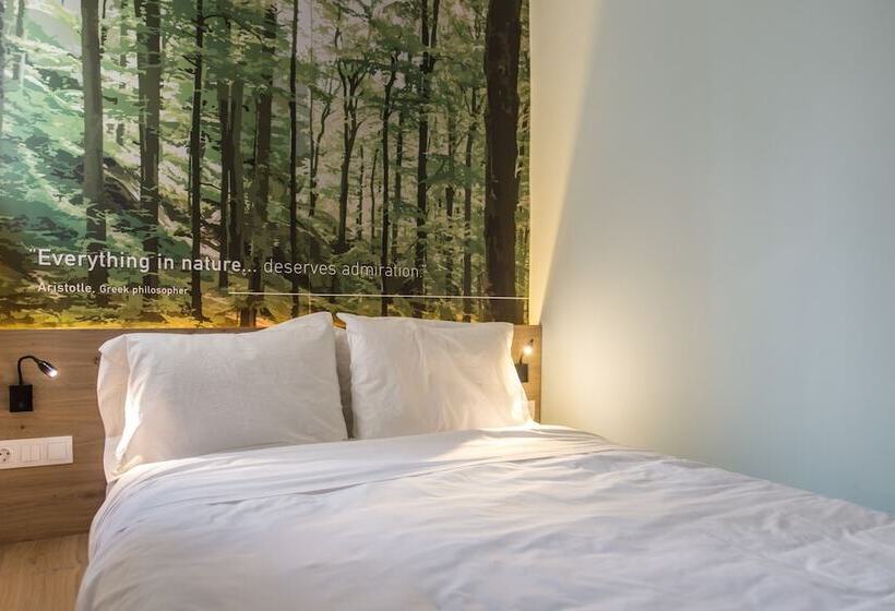 １ベッドルームペントハウスアパート, Olympus Residence