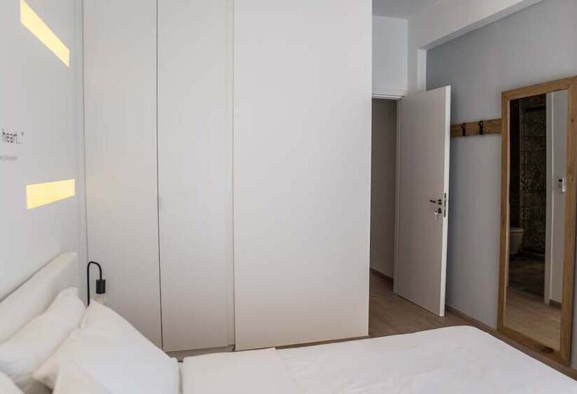 ５ベッドルームアパート, Olympus Residence