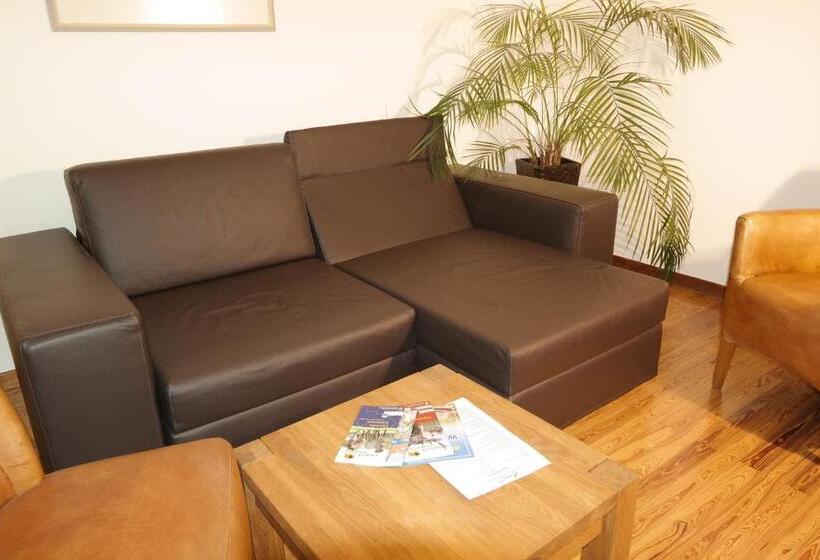 חדר משפחתי, Pension Franzbäcker