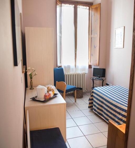 اتاق استاندارد یک نفره, Affittacamere Benedetta