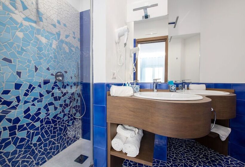 Номер Deluxe с Балконом, Aquae Romanae Piazza Lauro