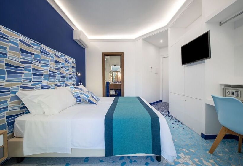 Номер Deluxe с Балконом, Aquae Romanae Piazza Lauro