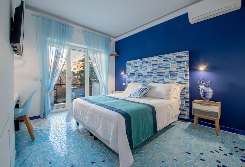 Номер Deluxe с Балконом, Aquae Romanae Piazza Lauro