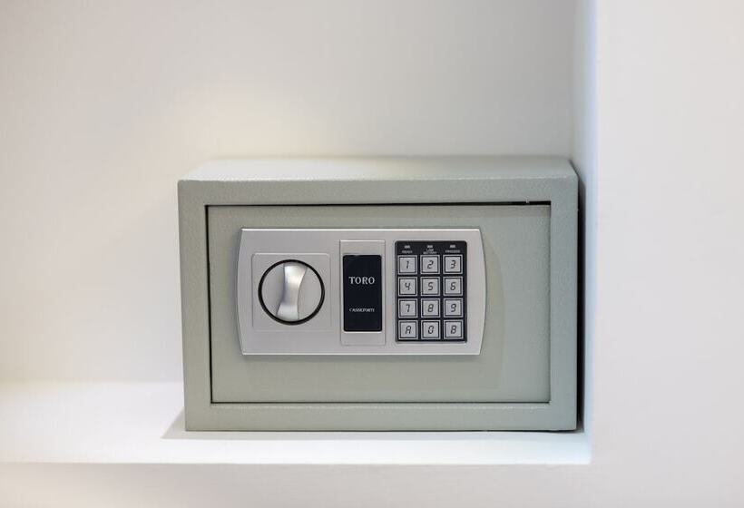 Номер Стандарт Двуспальная Кровать, Aquae Romanae Piazza Lauro