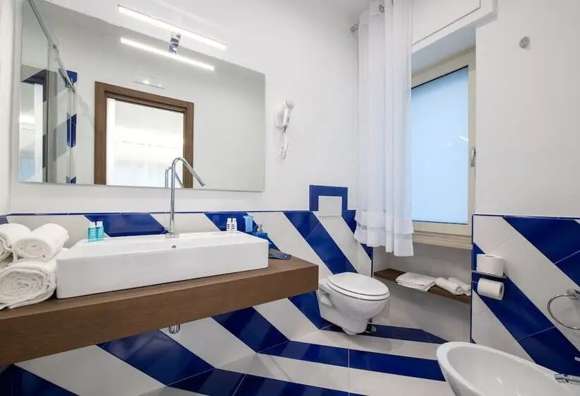 デラックスルーム, Aquae Romanae Piazza Lauro